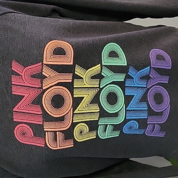 Lucky Brand Pink Floyd Rainbow Graphic Gray Crewneck Sweatshirt - Size M - Picture 3 of 6